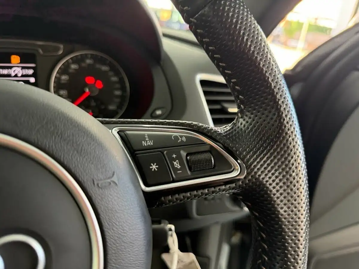 2017-audi-q3-14-tfsi-s-line-edition-big-36