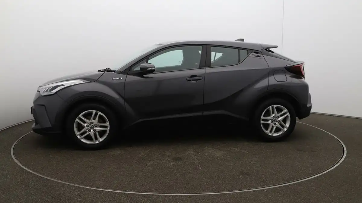 2020-toyota-c-hr-18-vvt-i-icon-parking-pack-big-64