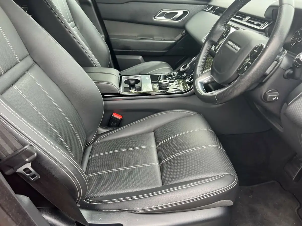 2020-land-rover-range-rover-velar-20-d240-s-big-19