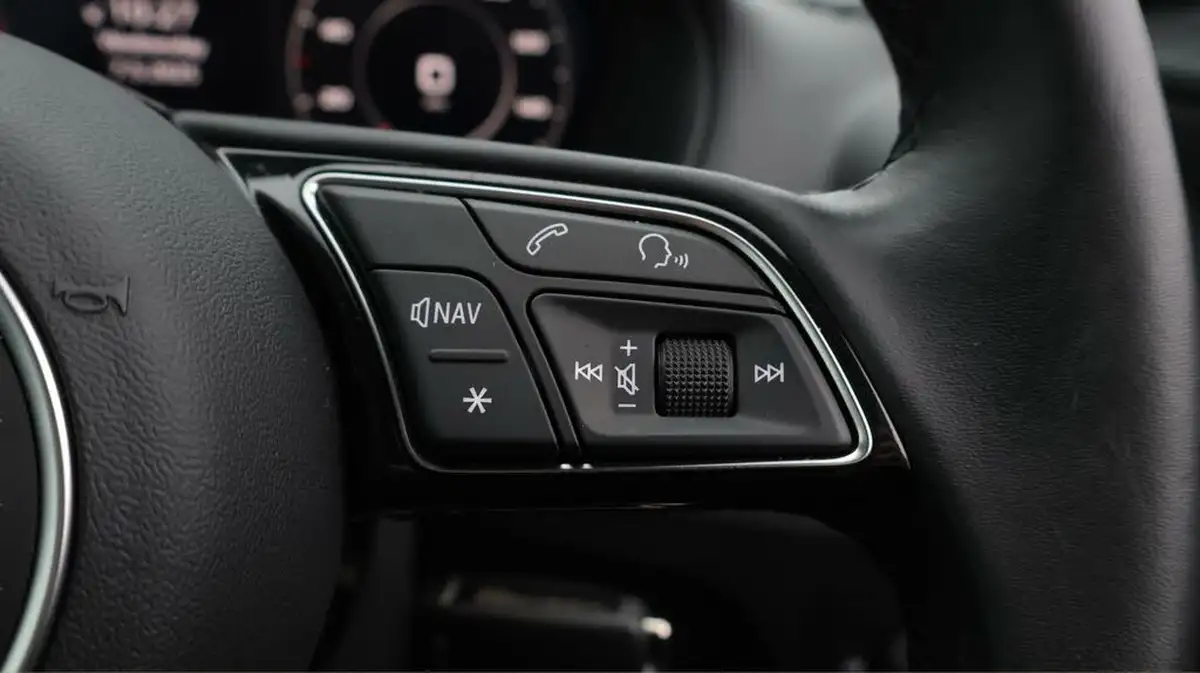 2022-audi-q2-15-35-tfsi-sport-s-tronic-big-26