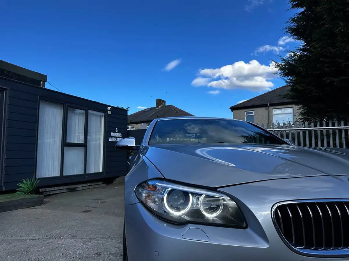 2014-bmw-5-series-20td-520d-m-sport-184bhp-saloon-4d-big-15