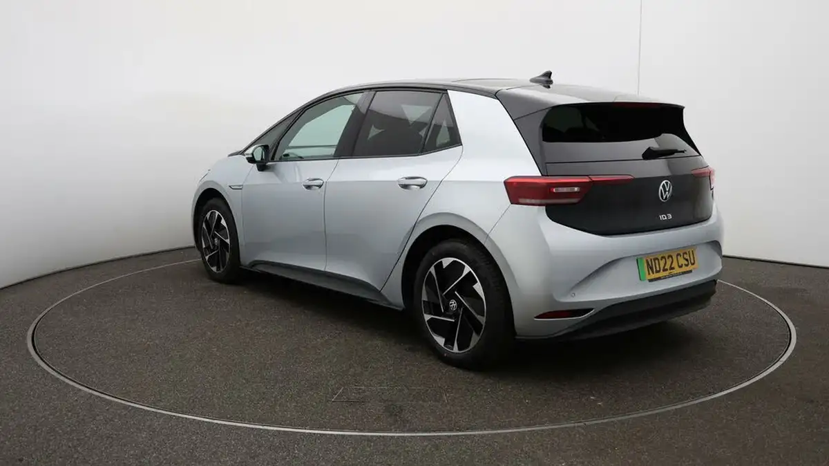 2022-volkswagen-id3-e-max-big-63