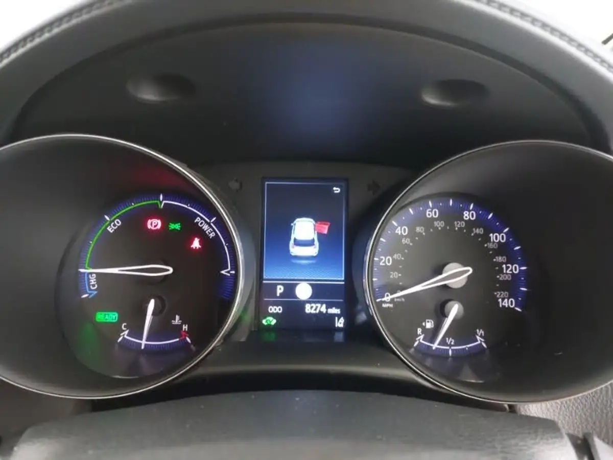 2022-toyota-c-hr-18-vvt-i-icon-big-11