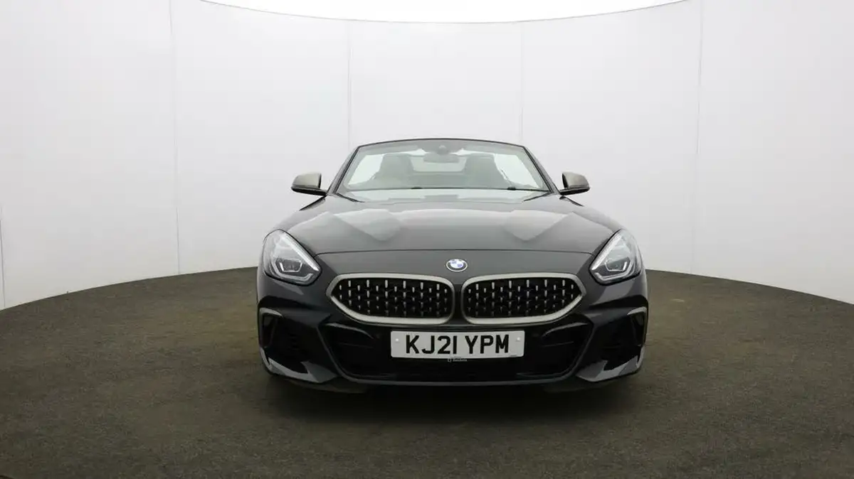 2021-bmw-z4-30-m40i-big-41