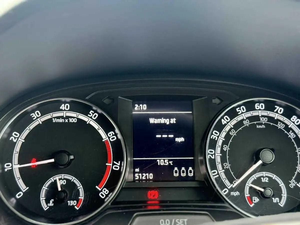 2020-skoda-fabia-10-tsi-se-95ps-hatchback-big-25