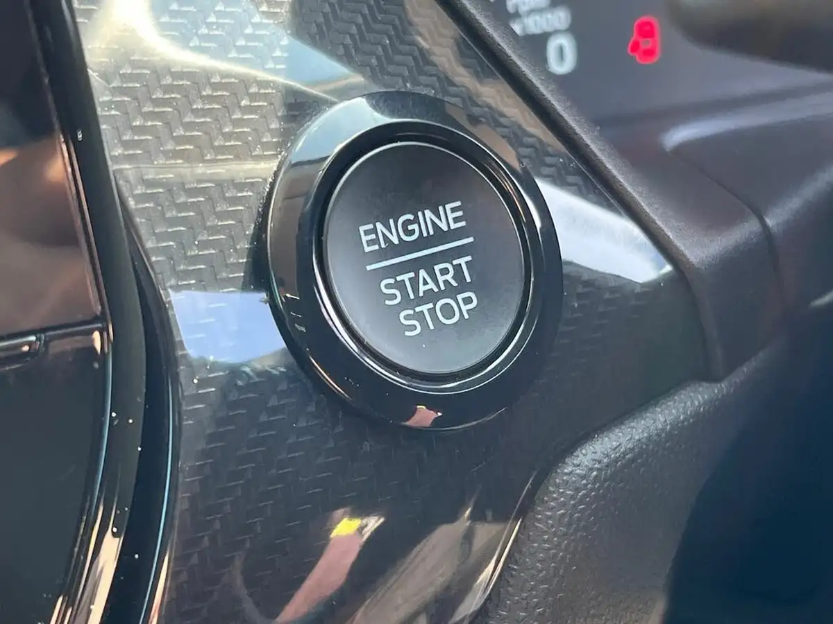 2023-ford-fiesta-10t-active-125ps-hybrid-mhev-big-35