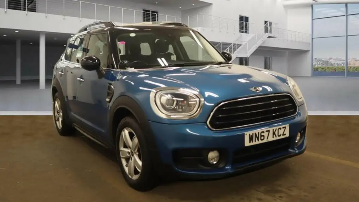 2017-mini-countryman-15-cooper-ss-big-0