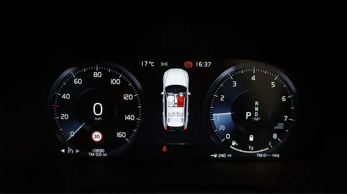 2021-volvo-xc60-20-b5-r-design-awd-big-10