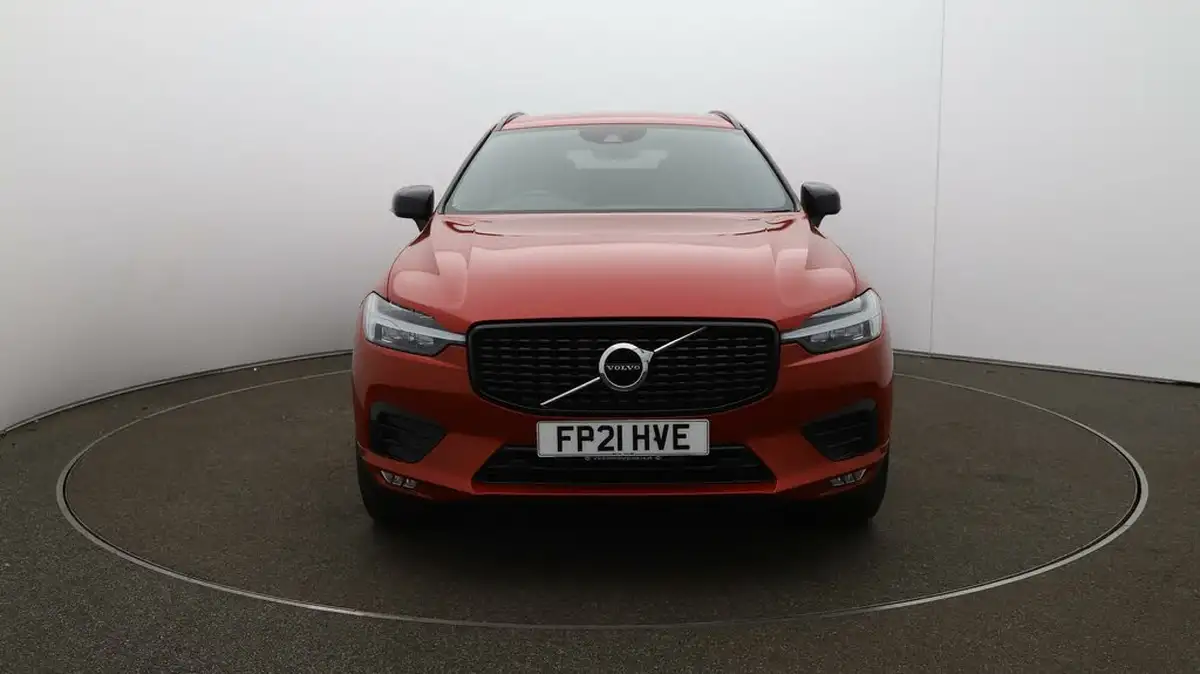 2021-volvo-xc60-20-b5-r-design-awd-big-38
