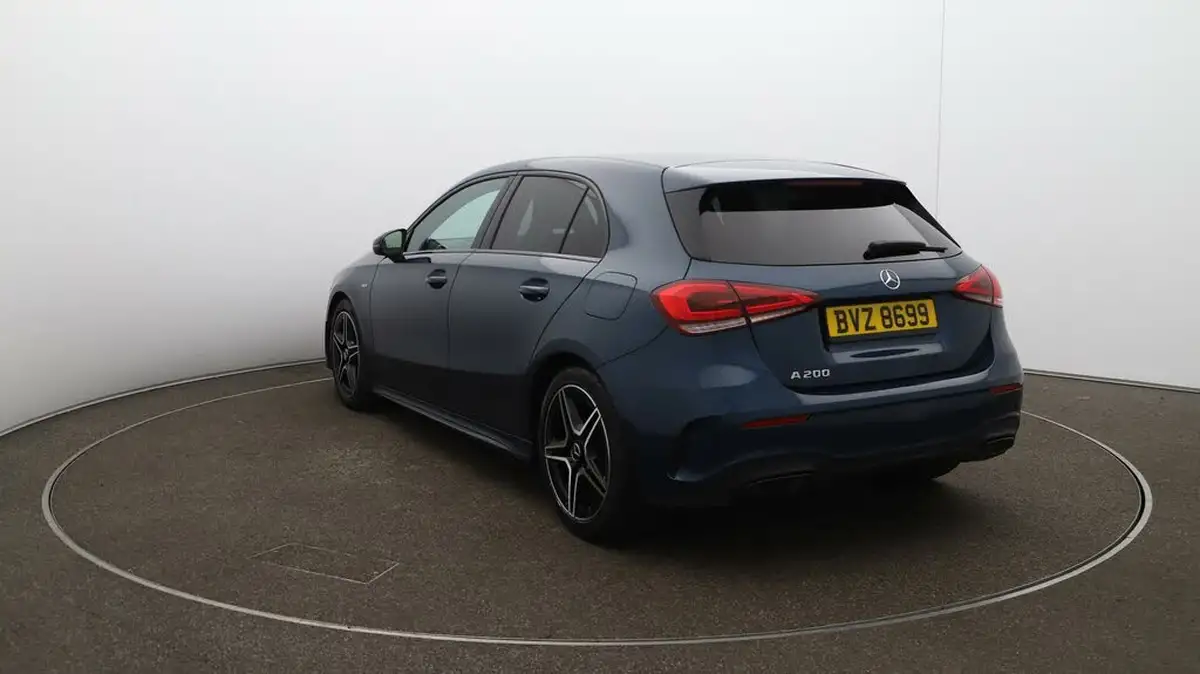 2022-mercedes-benz-a-class-13-a200-amg-line-edition-executive-hatchback-5d-big-60