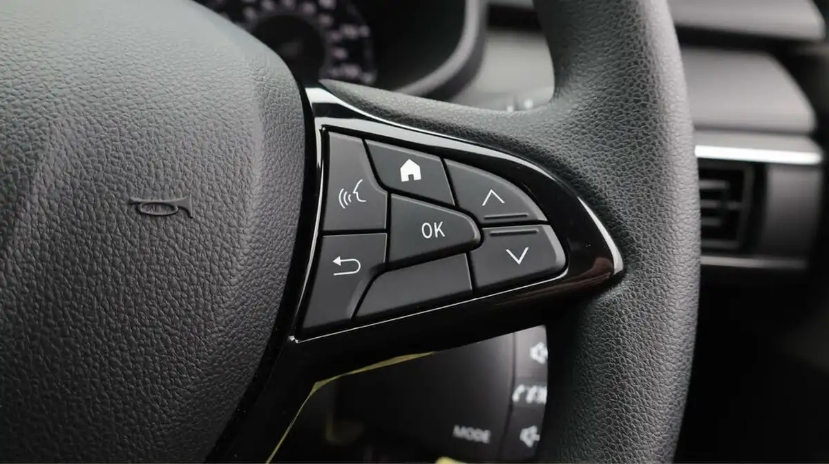 2022-dacia-sandero-10-sce-essential-big-24