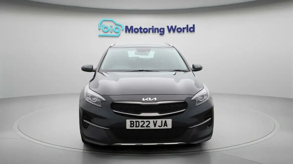 2022-kia-xceed-10-t-gdi-2-big-2