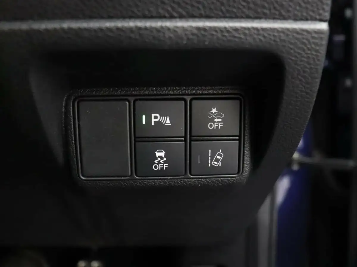 2020-honda-civic-10-vtec-turbo-sr-hatchback-5d-big-32