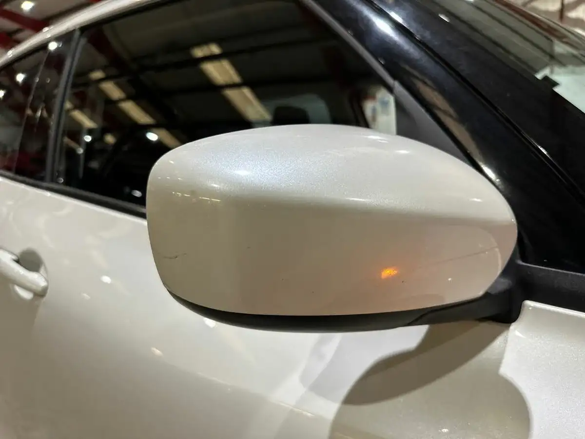 2018-suzuki-swift-10-boosterjet-sz-t-111ps-big-36