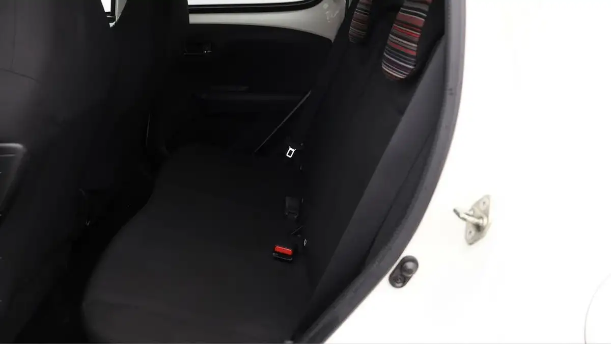 2020-citroen-c1-10-vti-flair-ss-5d-big-15