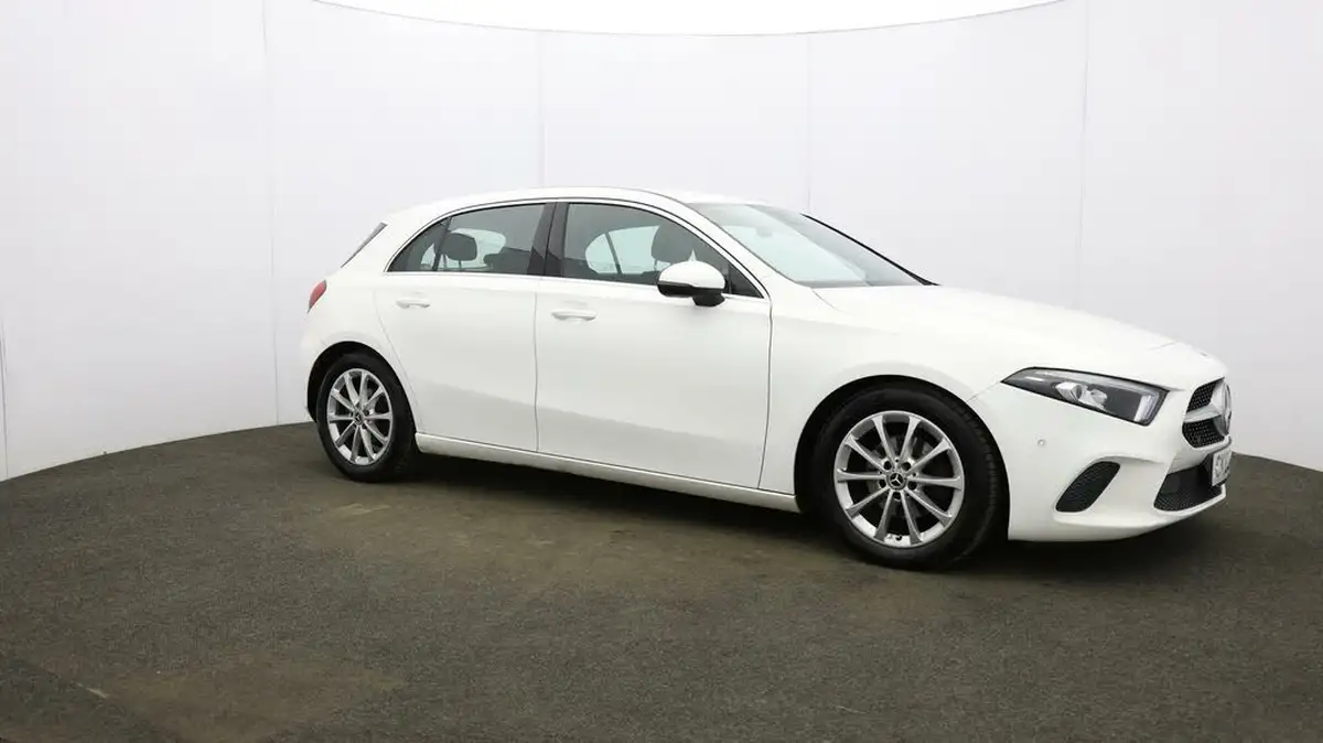 2018-mercedes-benz-a-class-15d-a180d-sport-116ps-executivess-hatchback-5d-7g-dct-big-40