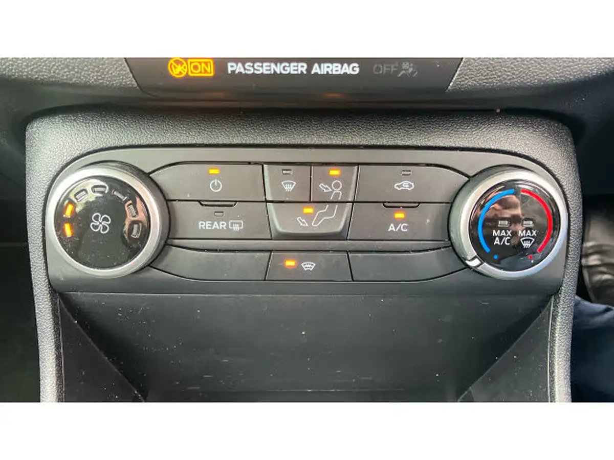 2022-ford-fiesta-10t-trend-100ps-5d-big-23