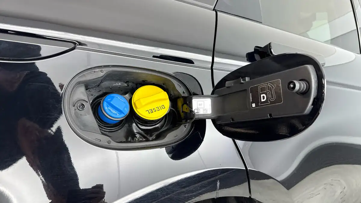 2019-land-rover-range-rover-evoque-20-d150-s-awd-auto-big-27