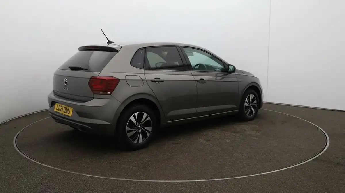 2021-volkswagen-polo-10-tsi-match-dsg-big-51