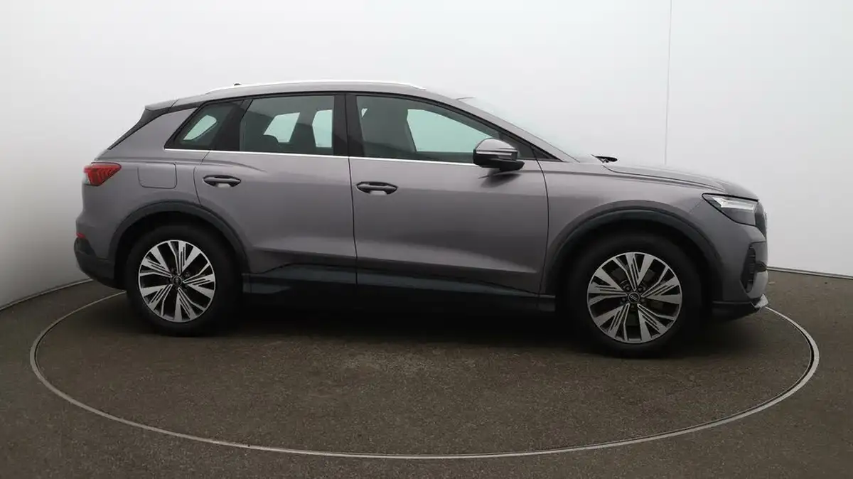 2021-audi-q4-e-tron-40e-sport-station-wagon-big-47