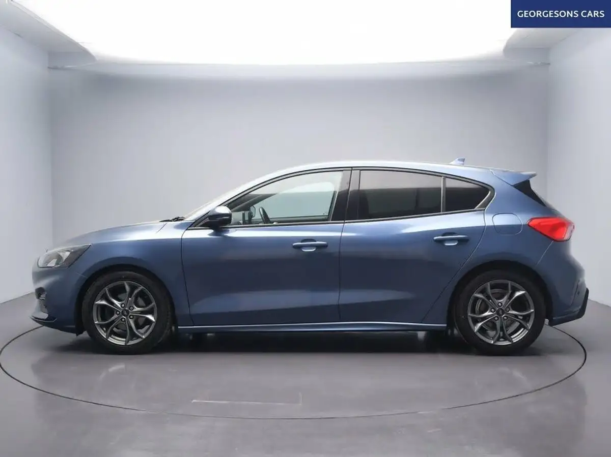 2019-ford-focus-10t-st-line-ss-hatchback-auto-big-2
