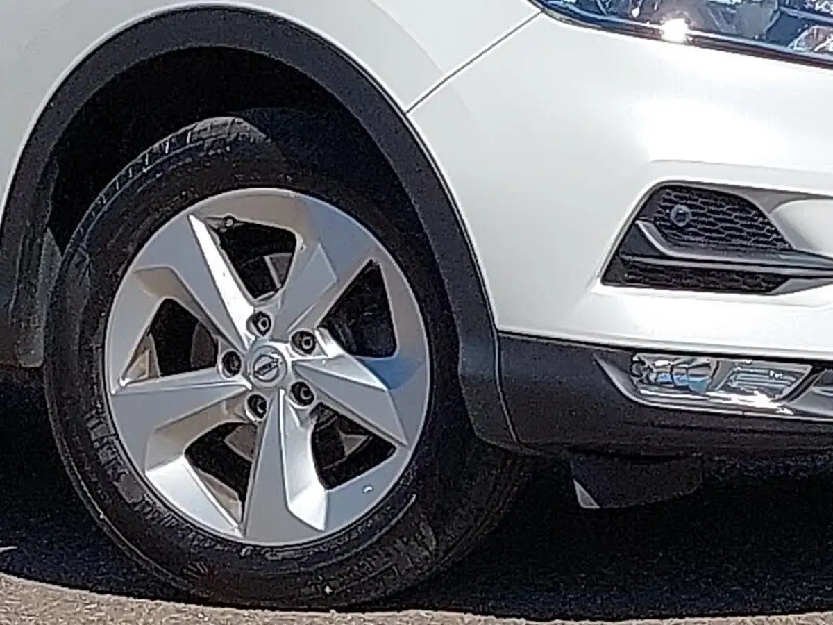 2019-nissan-qashqai-15dci-acenta-premium-heat-pack-big-8