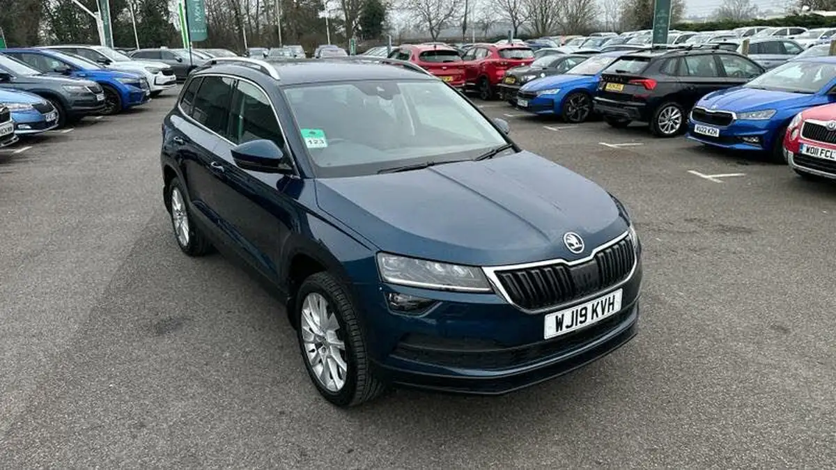 2019-skoda-karoq-15-tsi-se-l-dsg-big-22