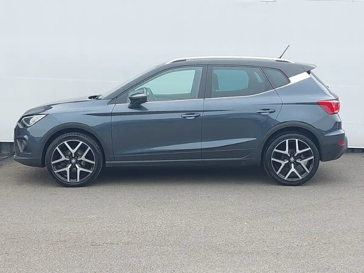 2019-seat-arona-10-tsi-fr-sport-big-3
