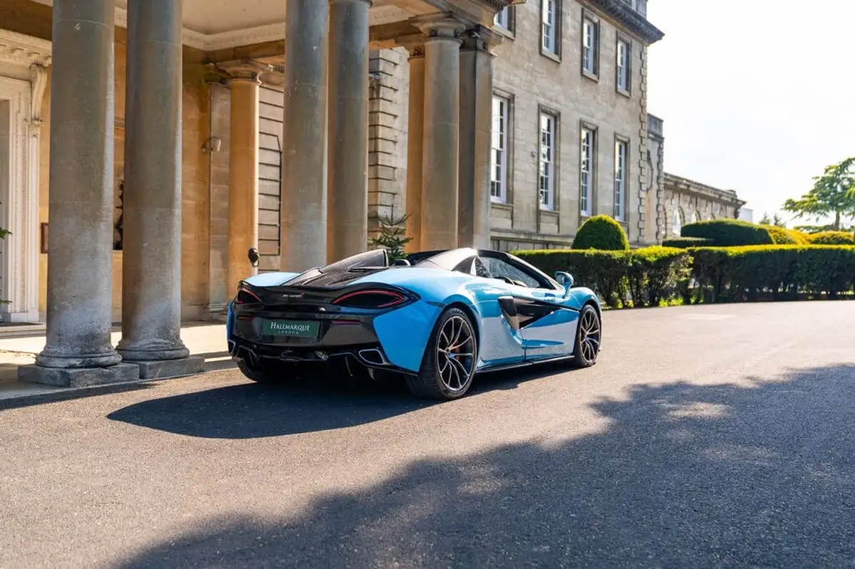 2018-mclaren-570s-38-coupe-big-5