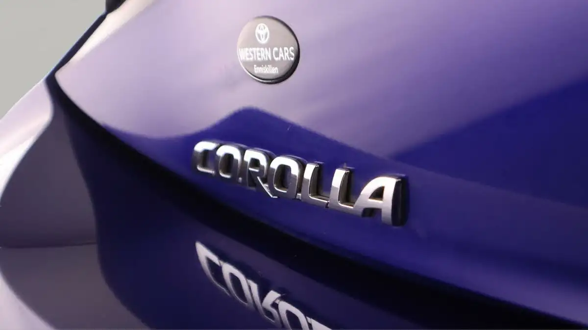 2023-toyota-corolla-18-vvt-i-icon-138bhp-hatchback-5d-big-21