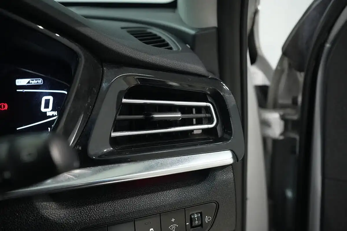 2020-kia-niro-16-gdi-4-big-33