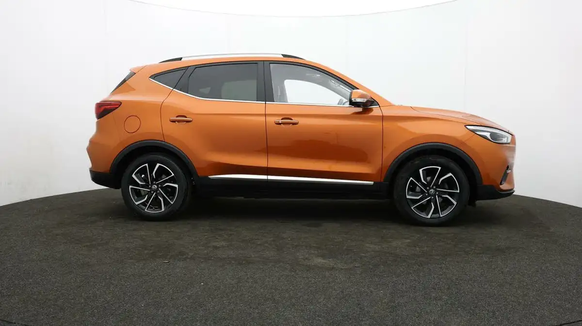 2023-mg-zs-suv-10t-gdi-exclusive-auto-big-38