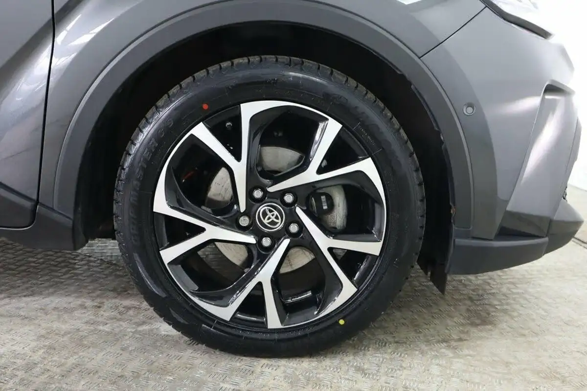 2022-toyota-c-hr-20-vvt-i-design-big-28
