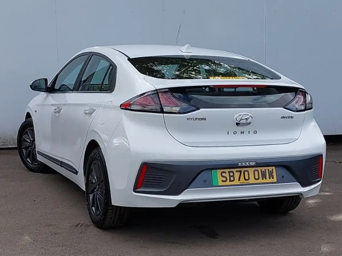 2020-hyundai-kona-e-premium-136ps-39kwh-big-1