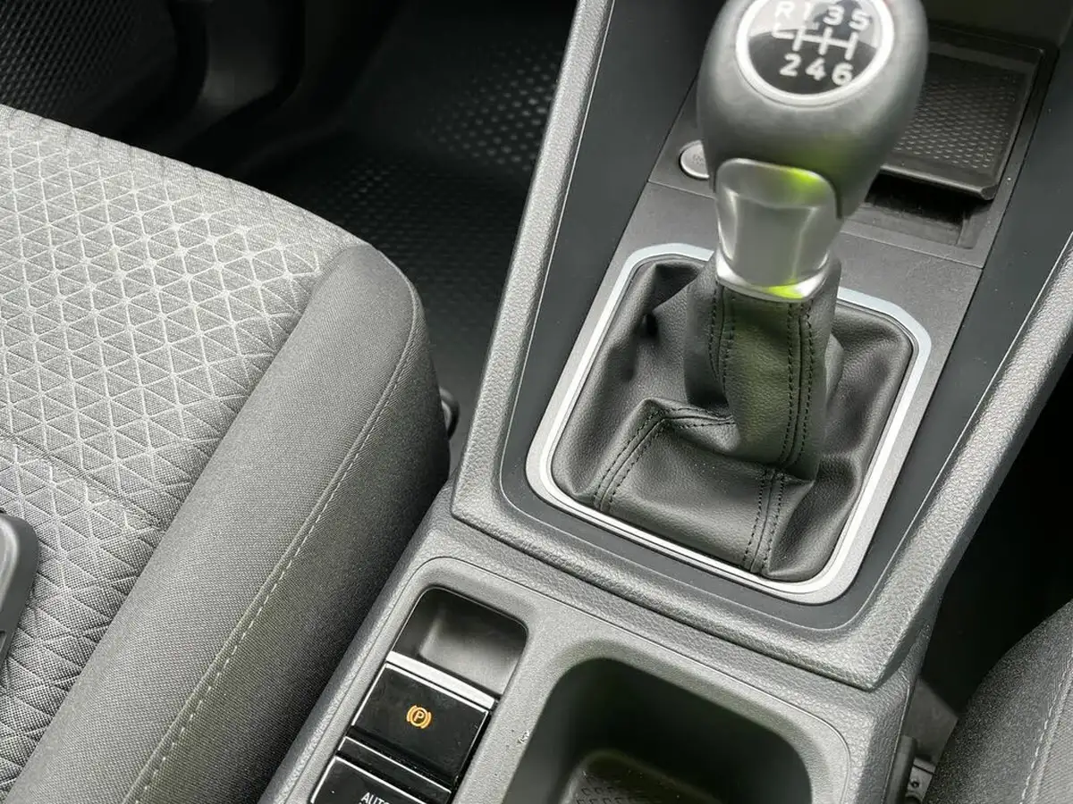 2024-ford-transit-connect-20-ecoblue-l2-230-limited-big-26