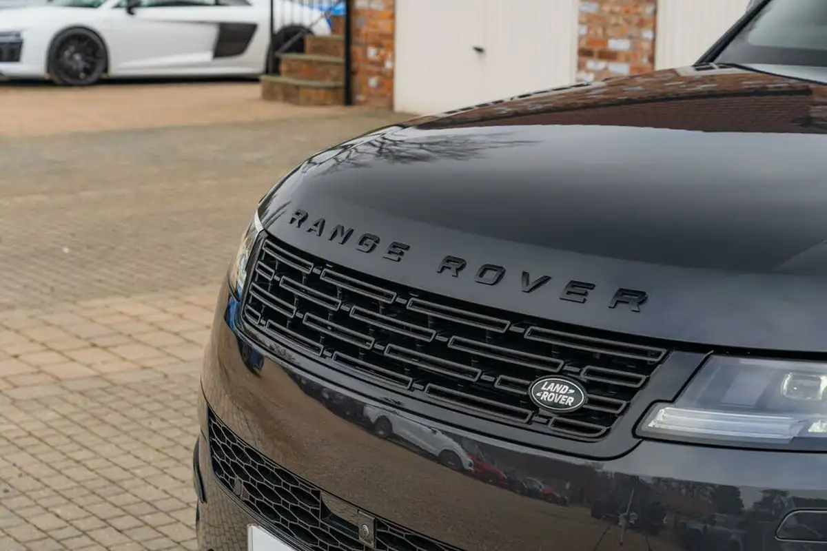 2023-land-rover-range-rover-sport-30-d300-dynamic-se-big-7