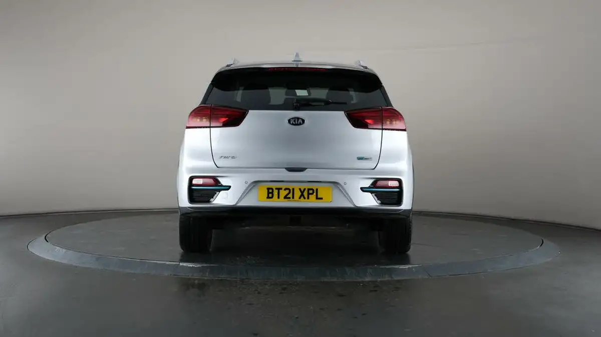 2021-kia-e-niro-ev-4-big-35