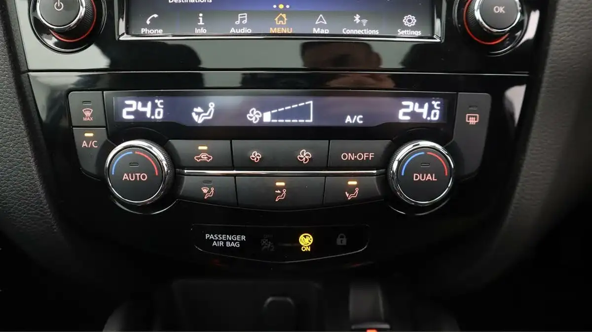 2019-nissan-qashqai-13-dig-t-n-connecta-140ps-big-12