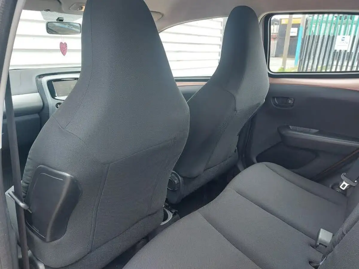 2015-peugeot-108-10-active-hatchback-5d-2-tronic-big-17
