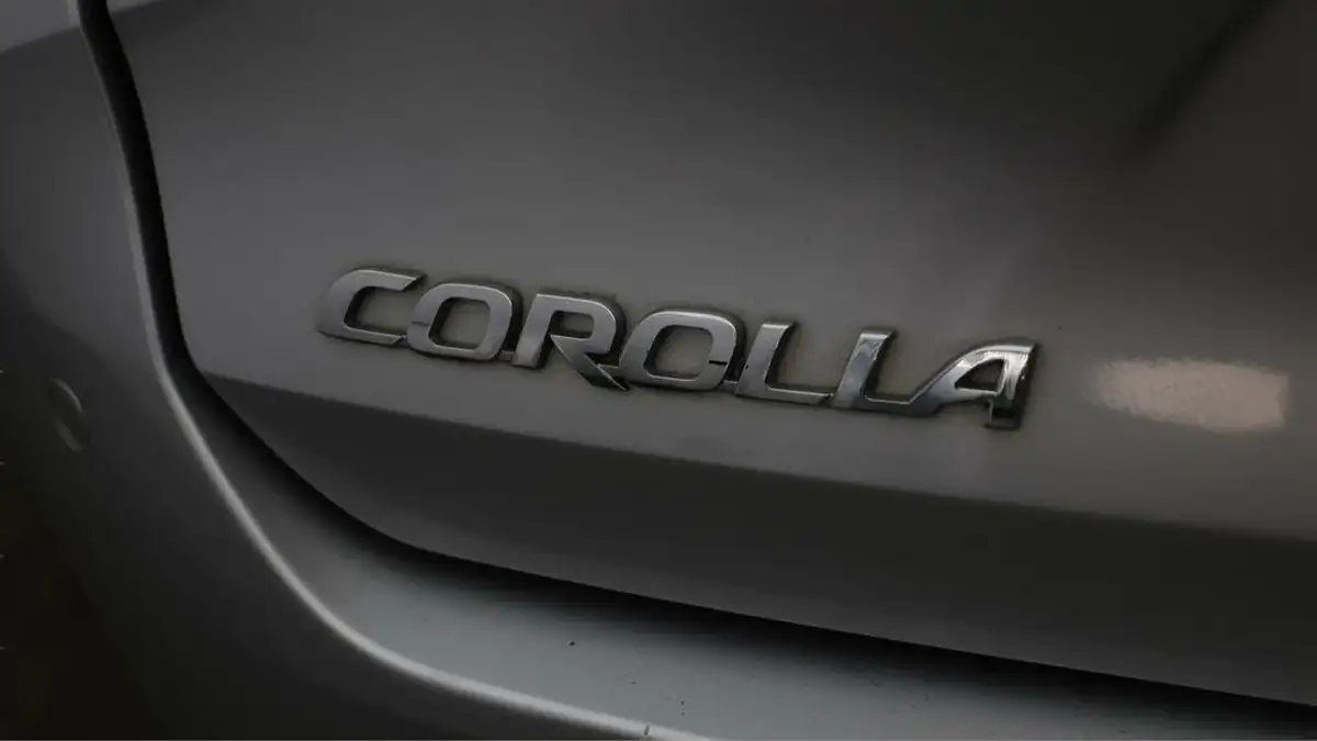 2020-toyota-corolla-20-vvt-i-design-spare-wheel-touring-sports-big-19