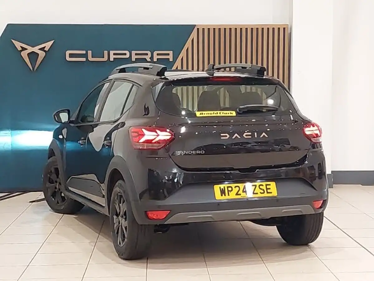 2024-dacia-sandero-stepway-10-tce-extreme-90bhp-big-1