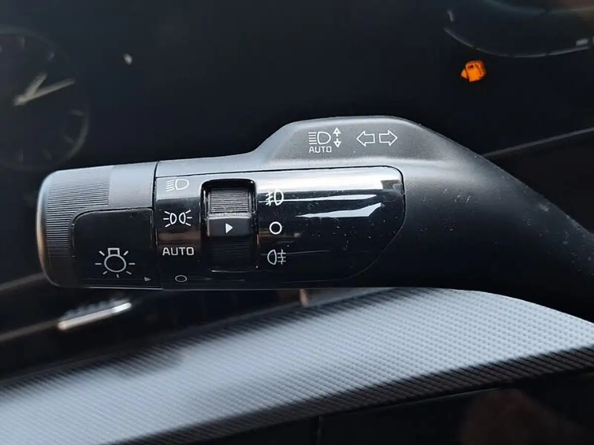 2023-kia-sportage-16-t-gdi-gt-line-148bhp-big-18