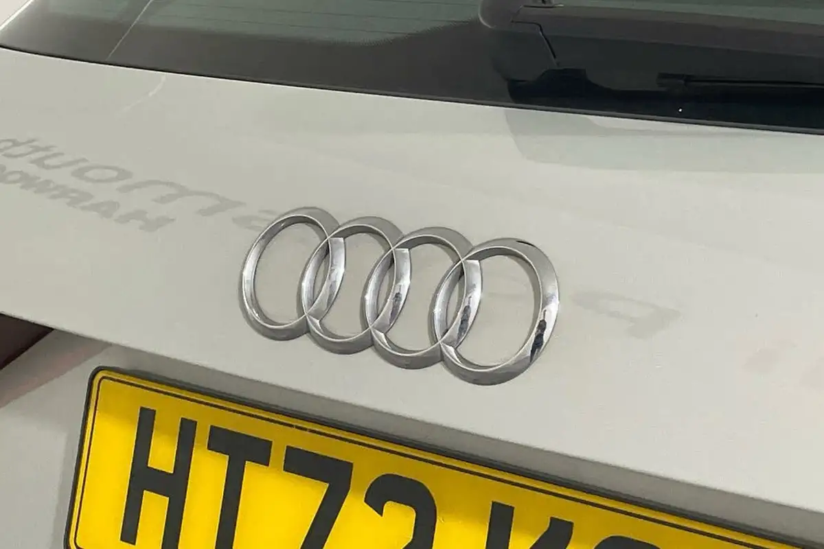 2023-audi-a1-10-25-tfsi-technik-big-16