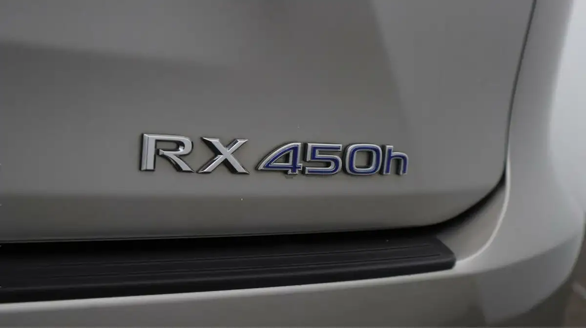 2019-lexus-rx-450h-35-rx-big-21