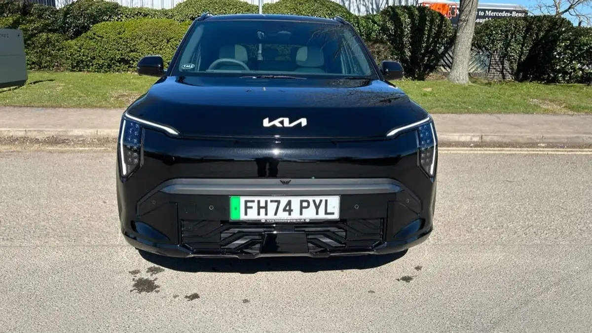 2025-kia-ev3-e-gt-line-s-big-26