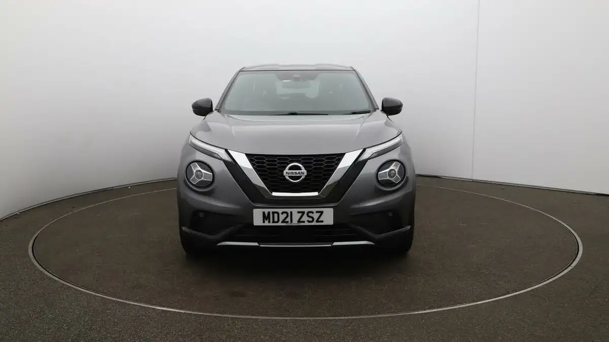 2021-nissan-juke-10-dig-t-tekna-dct-big-37