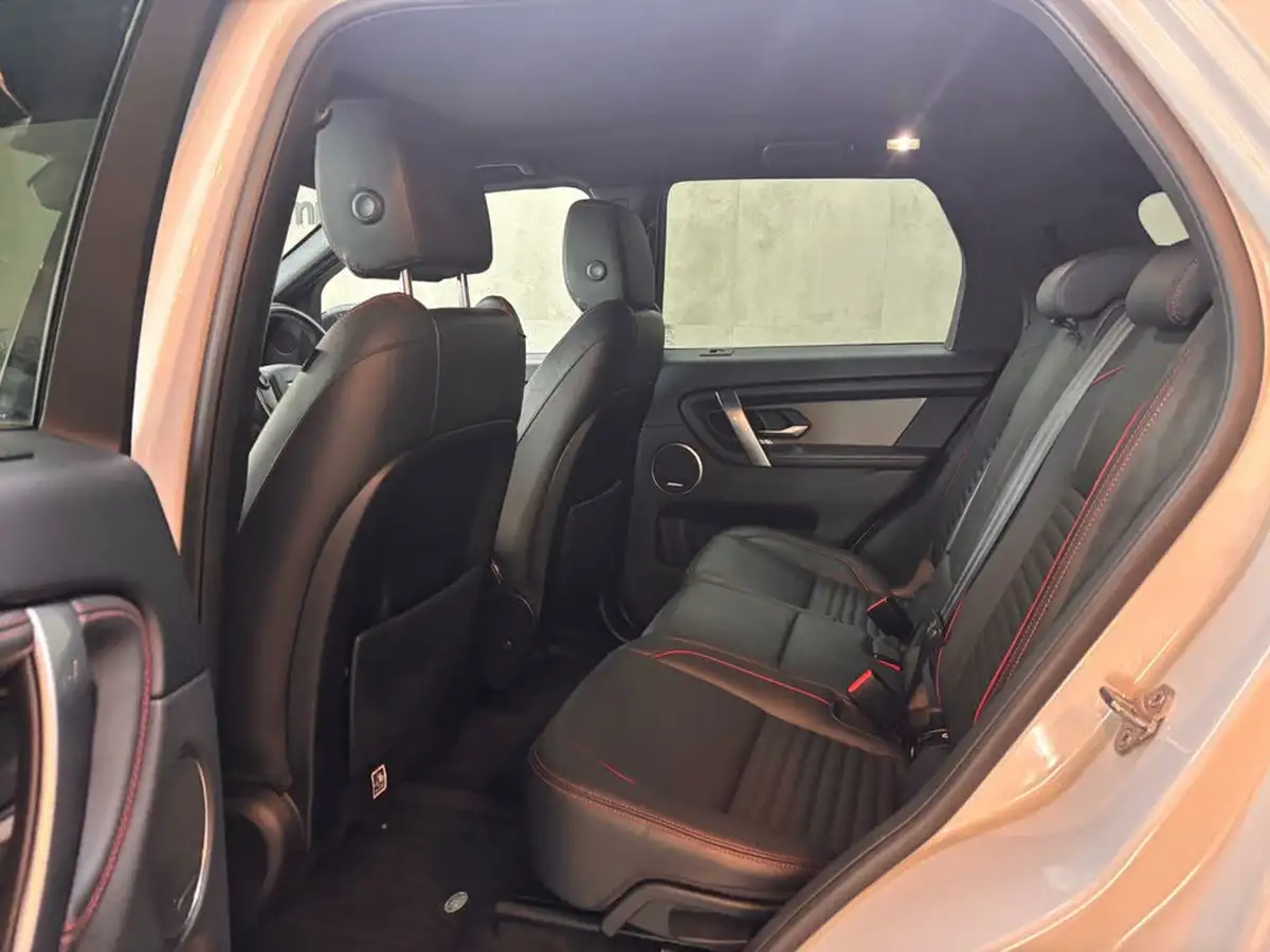 2019-land-rover-discovery-sport-20-d180-r-dynamic-hse-big-17