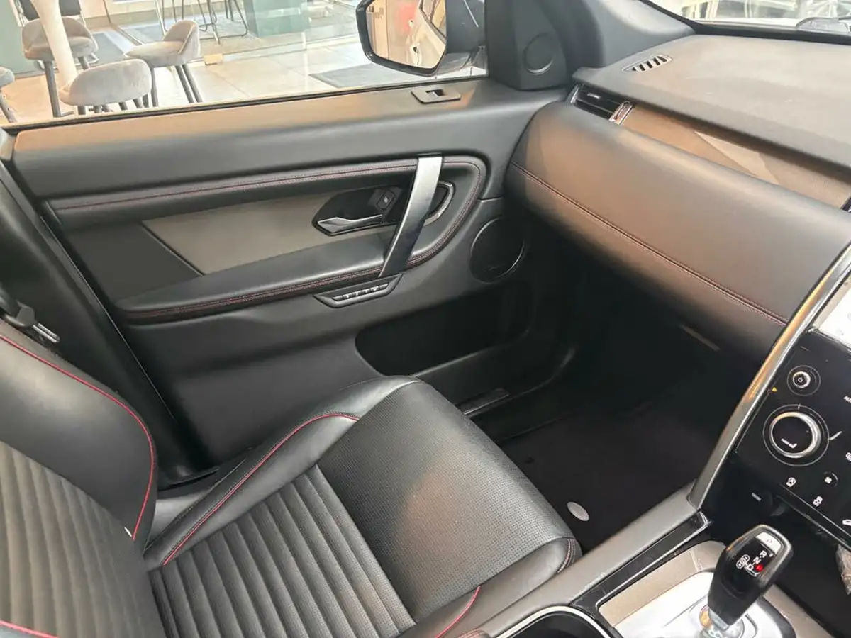 2019-land-rover-discovery-sport-20-d180-r-dynamic-hse-big-41
