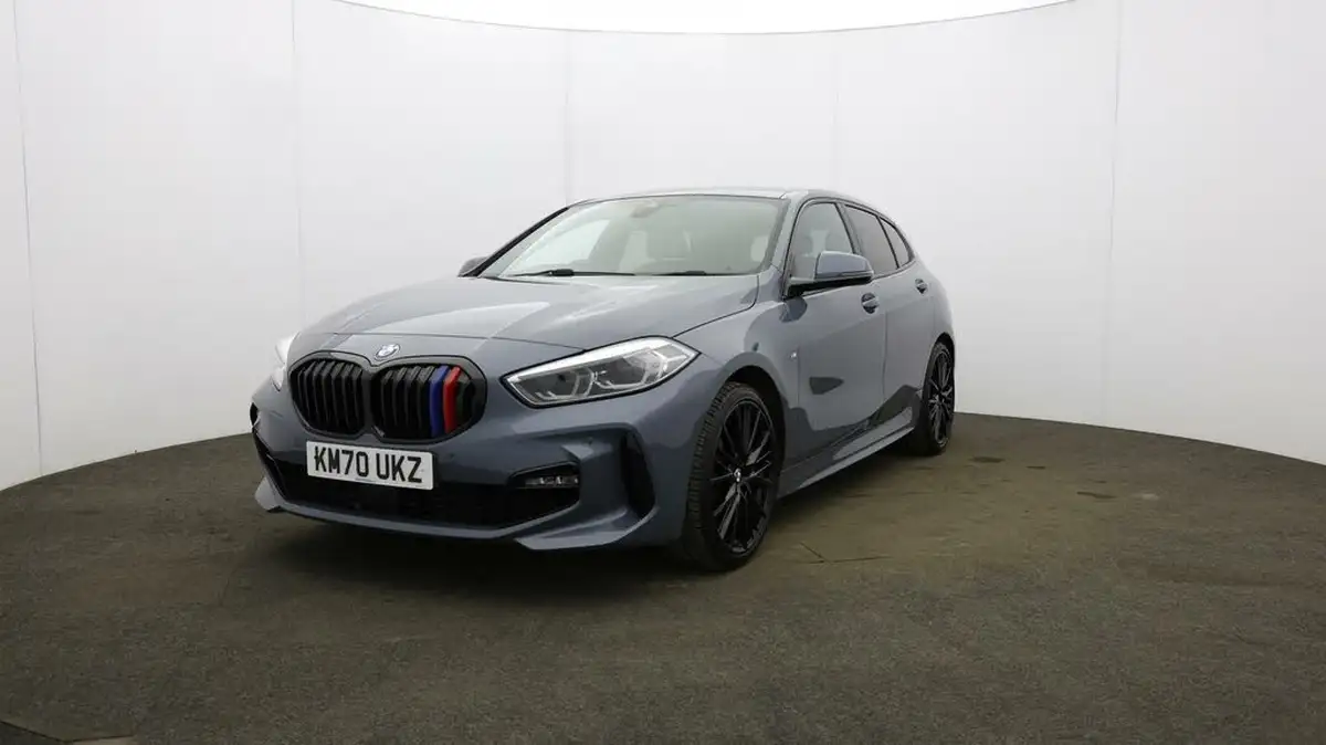 2020-bmw-1-series-big-36