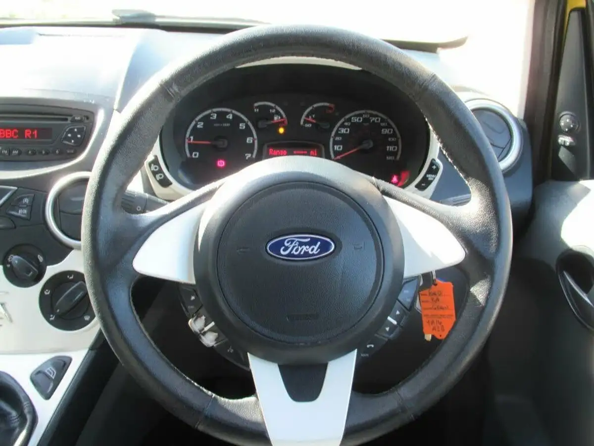 2014-ford-ka-12-zetec-big-5